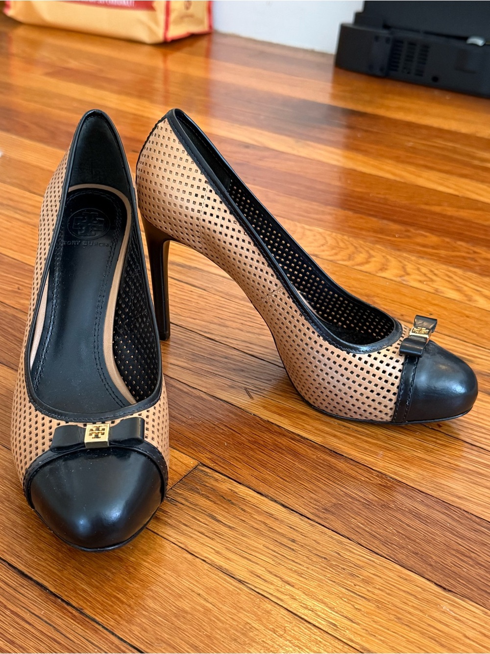 Tory Burch Cap-Toe Pump Perforated Heels in Beige & Black - Size 8
